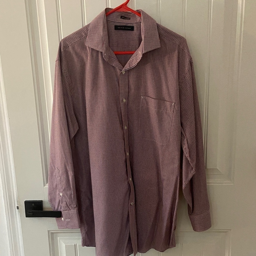 Tommy Hilfiger  Classic Red Checkered Shirt 16 1/2 32-33